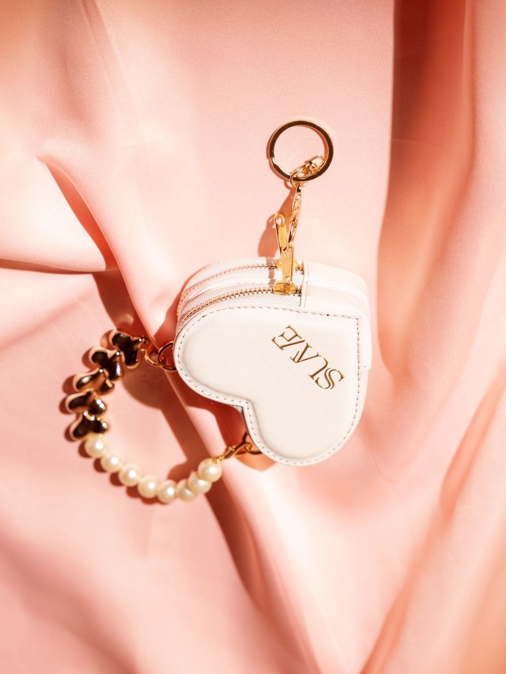 White Love Lock Mini Heart Bag