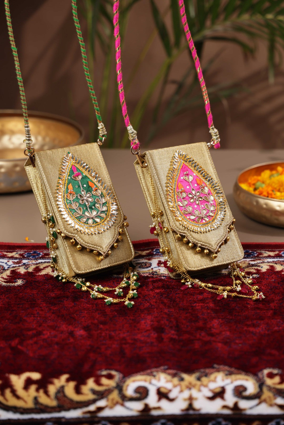 UTSAV MOBILE SLING - RANI PINK