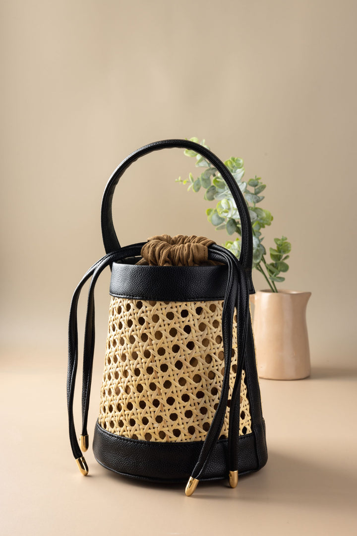Black Meadow Bucket Bag - Suave Bags