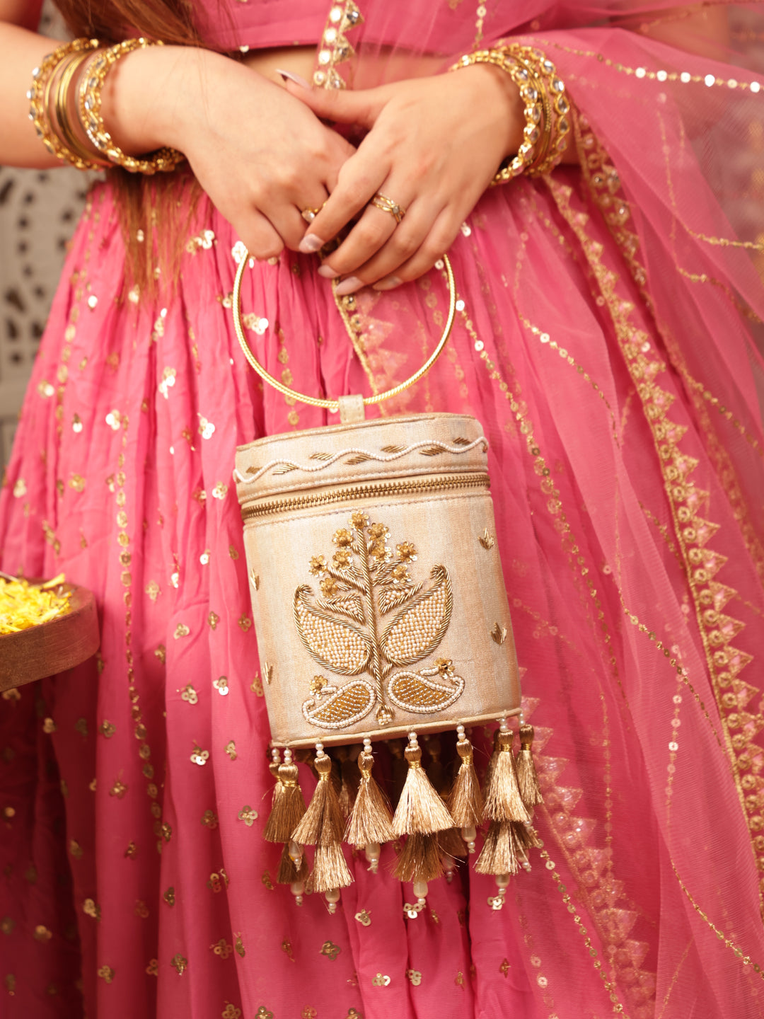 Zariyah Bucket Bag - Suave Bags