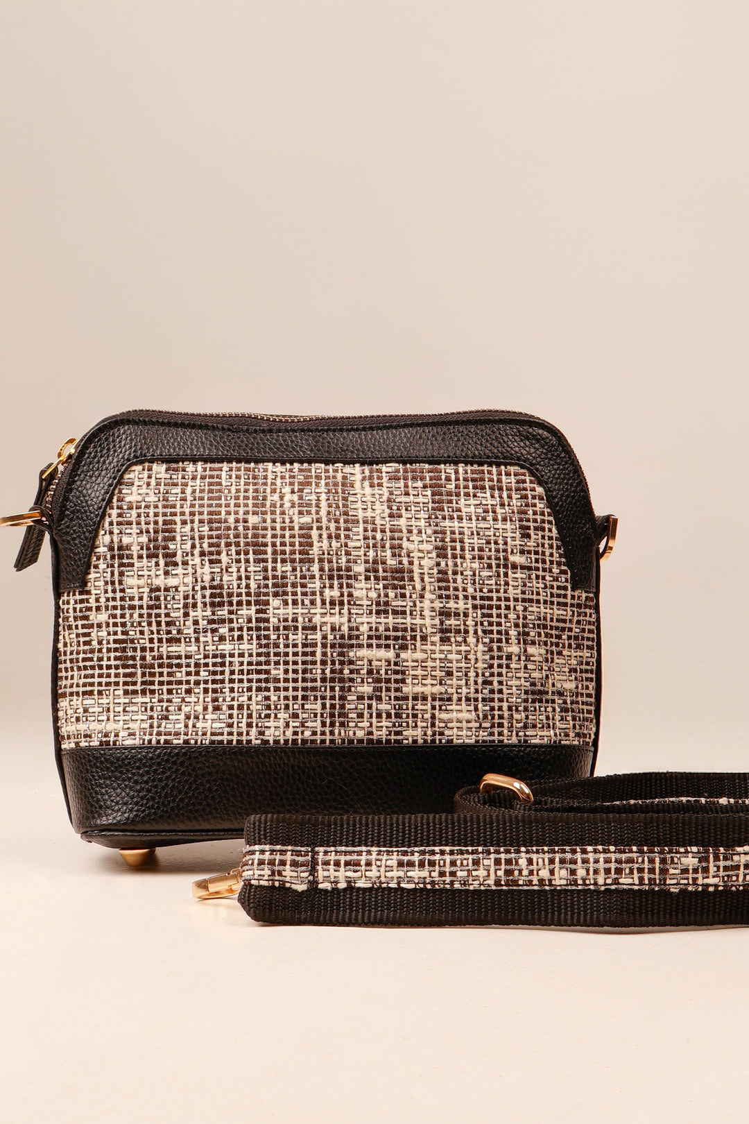 Savannah Crossbody Bag - Suave Bags